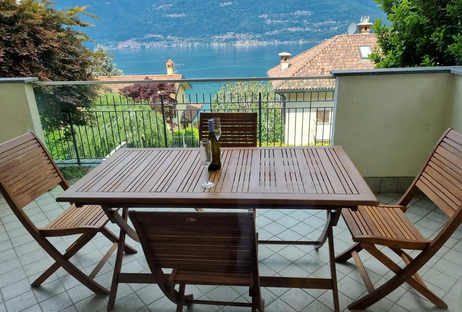 Apartment With Garden And Terrace Beautiful Lake View Bellano