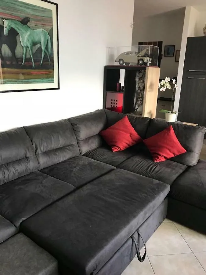 Apartment With Garden And Terrace Beautiful Lake View Bellano